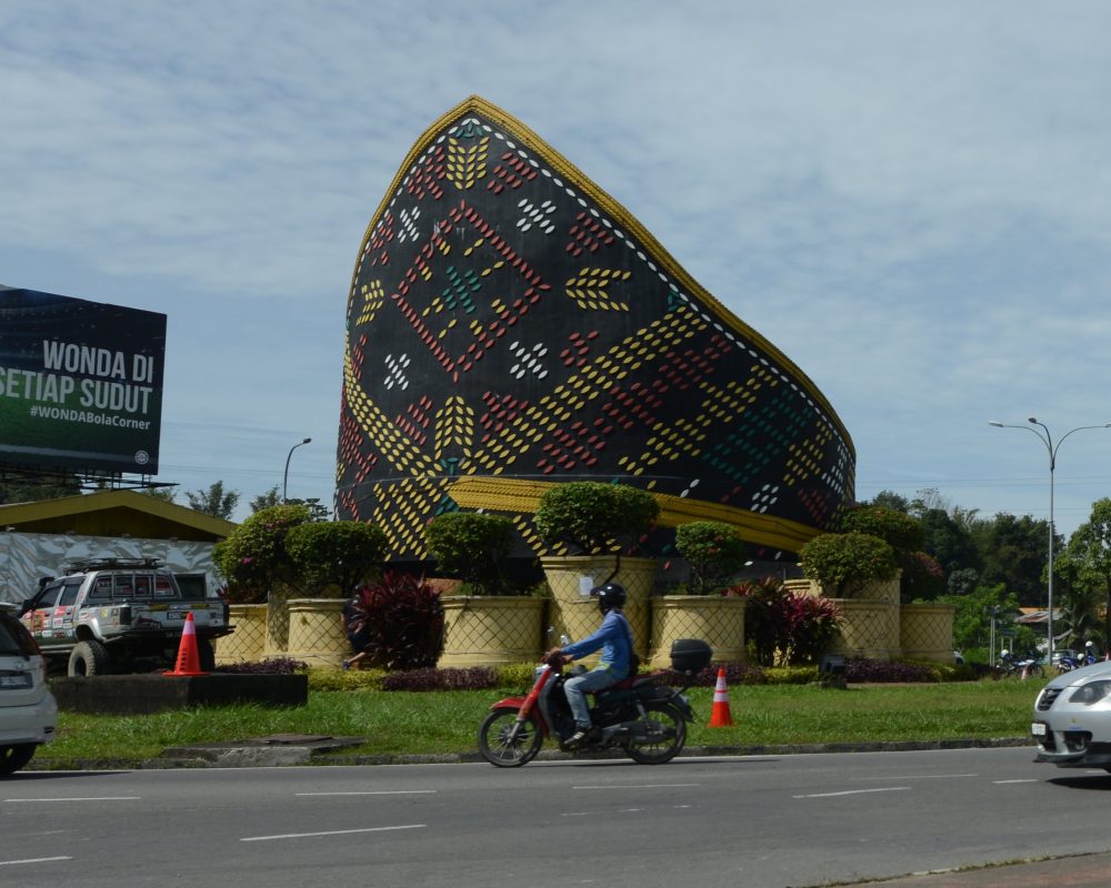 Wonda roundabout landmark in Penampang
